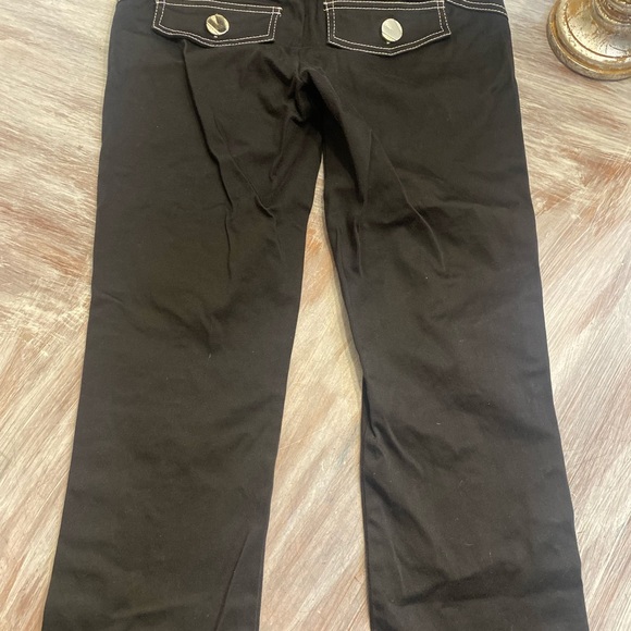 Cache Capri - Picture 6 of 6